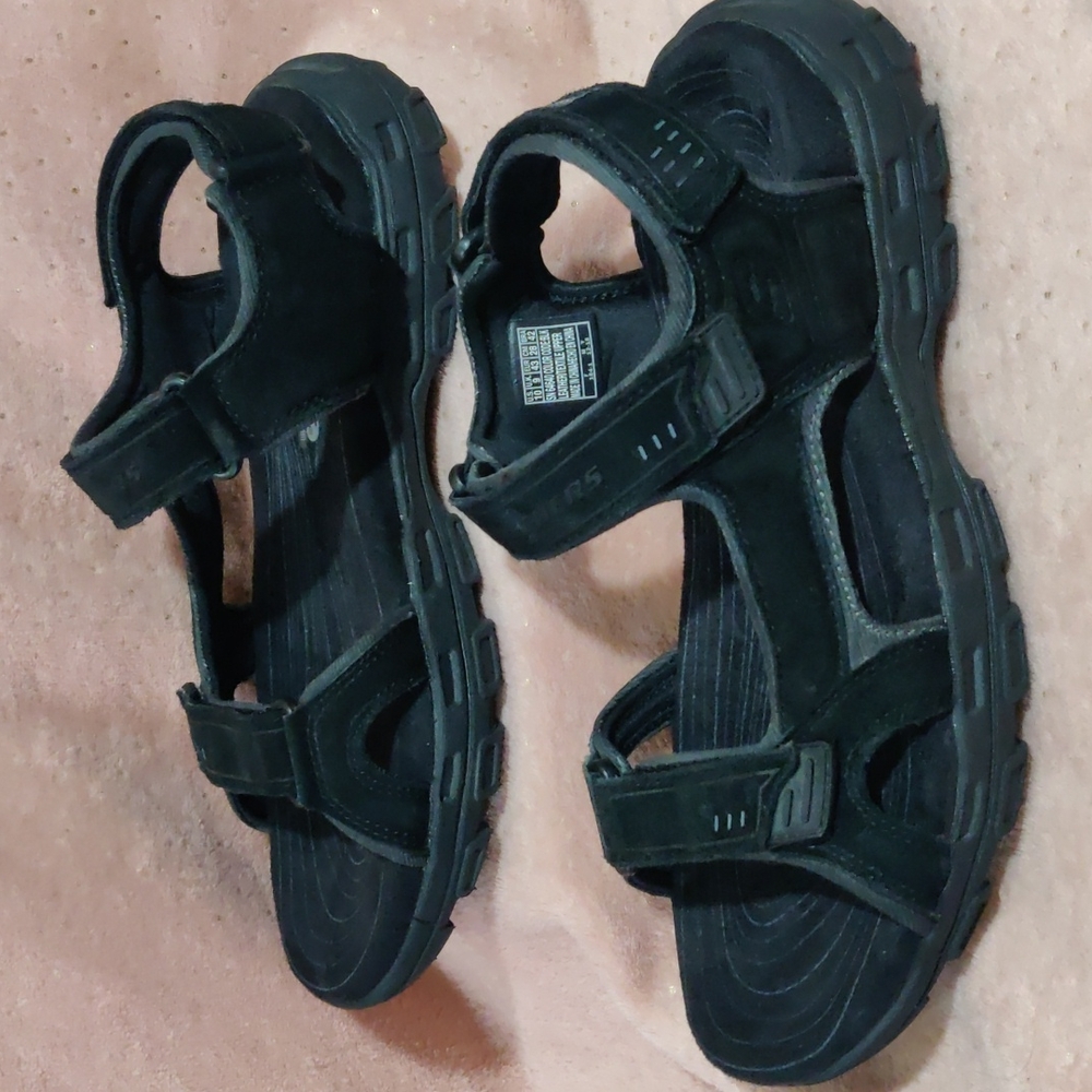 Skechers Relaxed Fit Memory Foam 380 Size 10 - image 2